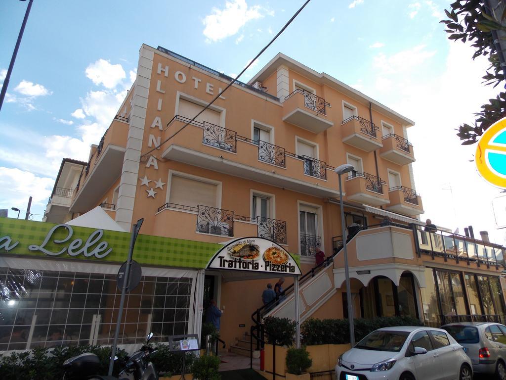 Hotel Liana Rimini Exterior photo